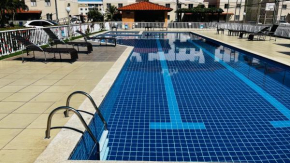 Apartamento sofisticado com piscina e vista privativa